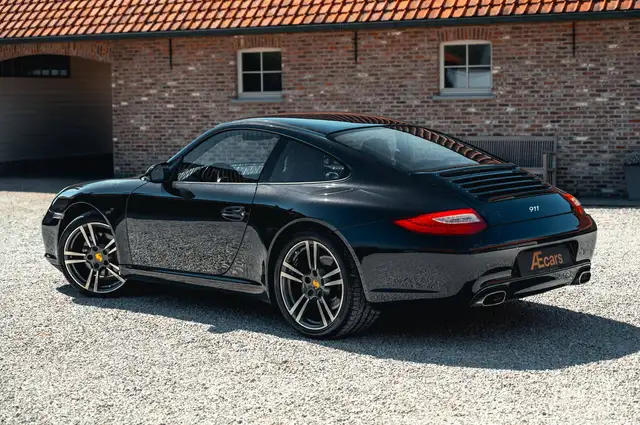 Porsche 997 main image