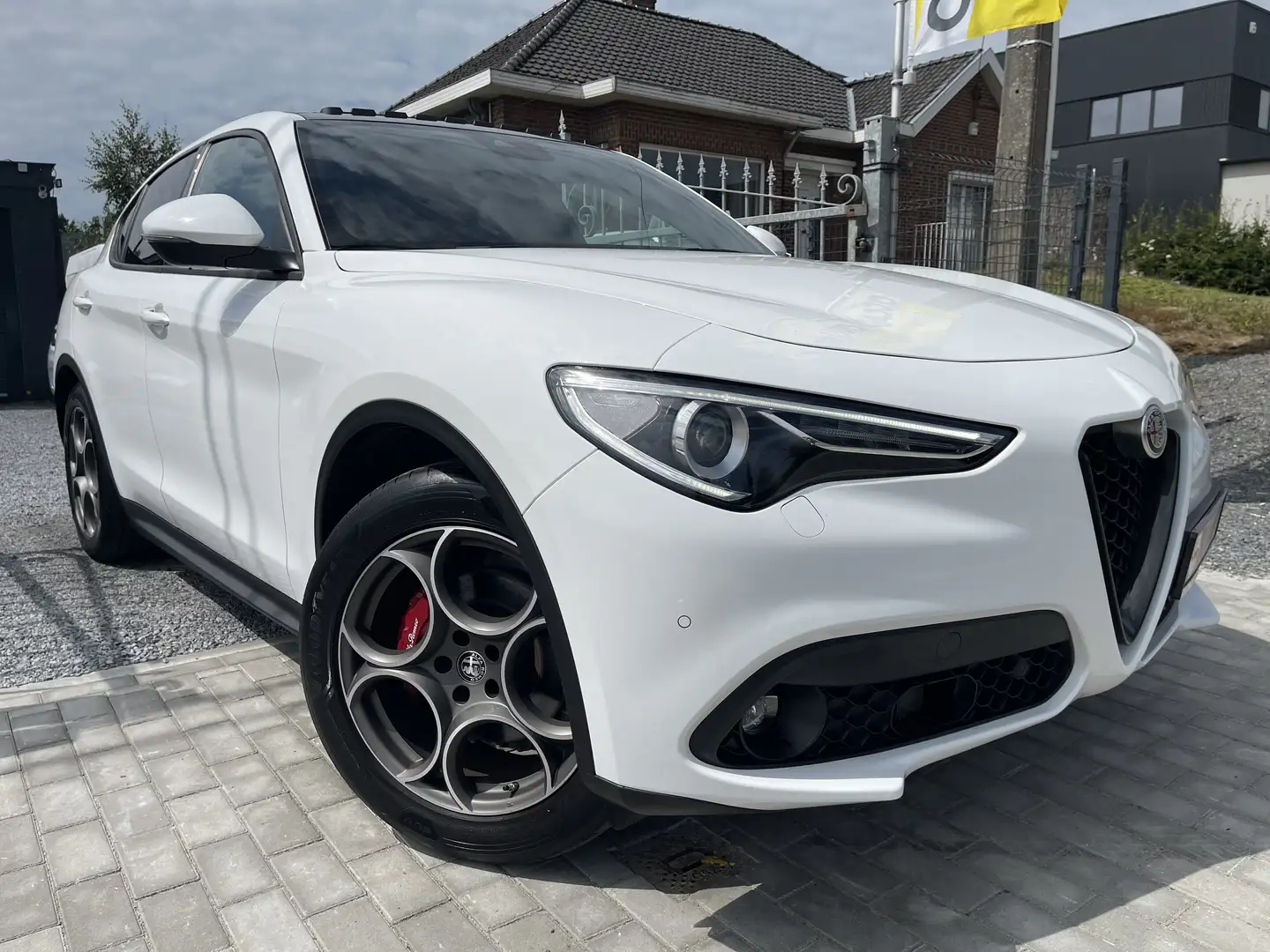 Alfa Romeo Stelvio 2.2JTD-AT8-Pano-Cuir🔝36.376 km🔝Full Blanc - 2