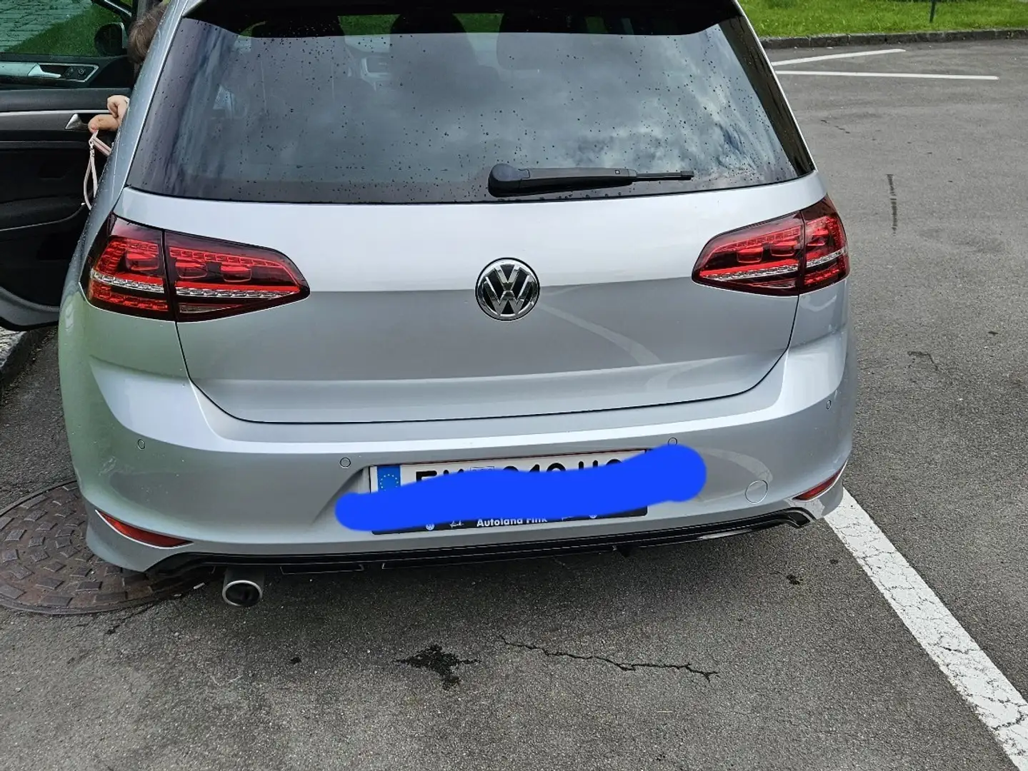 Volkswagen Golf 1.6 TDI BlueMotion Technology DSG Comfortline Silber - 2