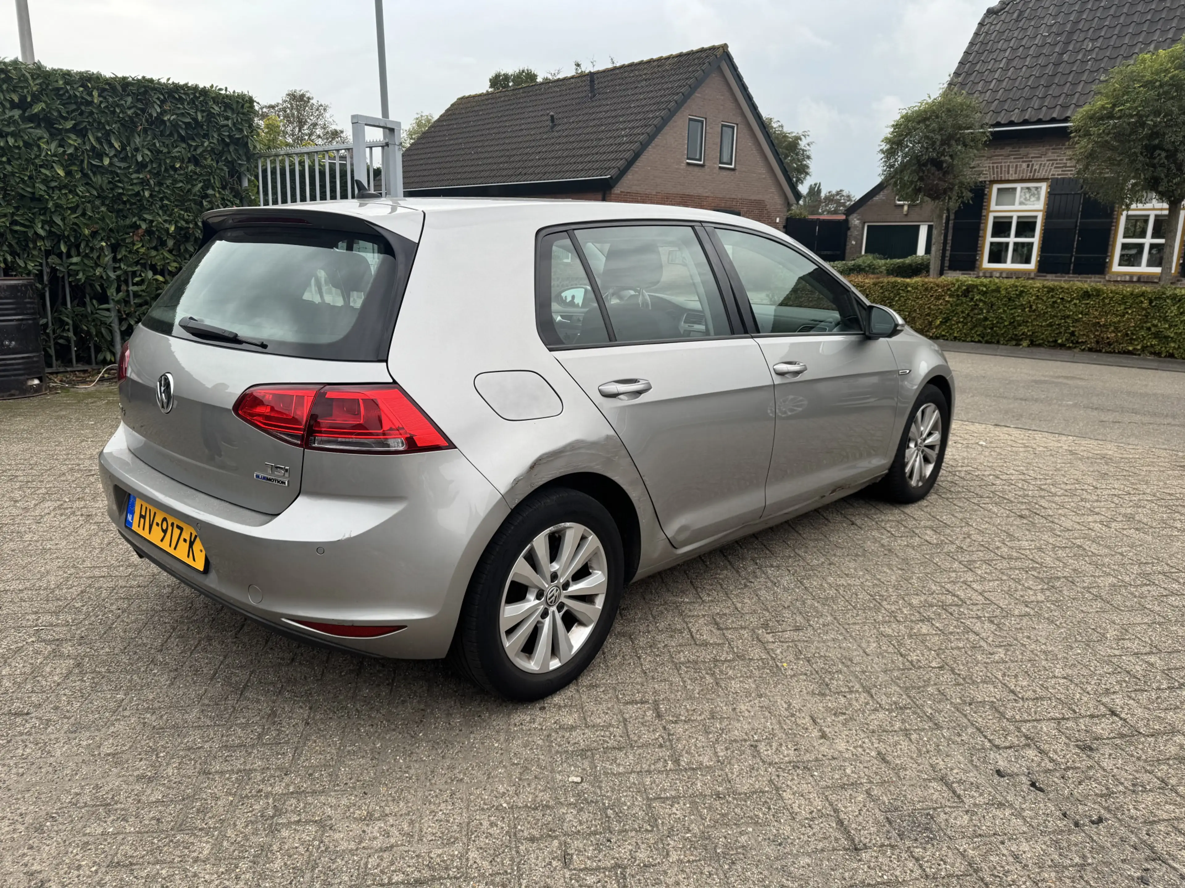 Volkswagen Golf 1.0 TSI Comfortline — photo 6