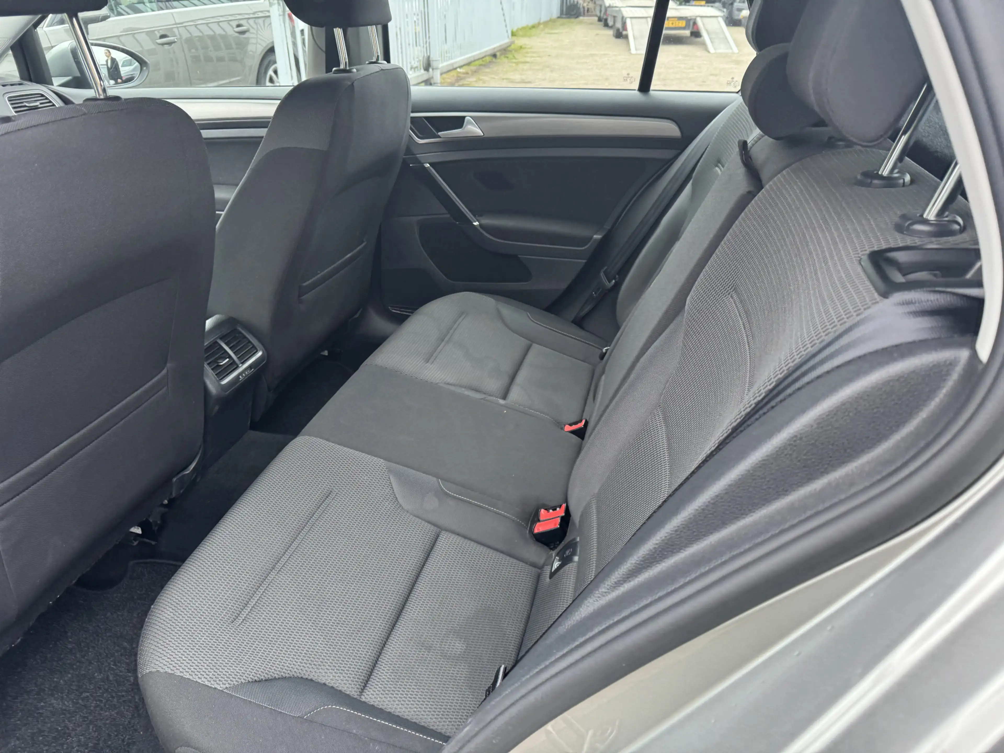 Volkswagen Golf 1.0 TSI Comfortline — photo 9