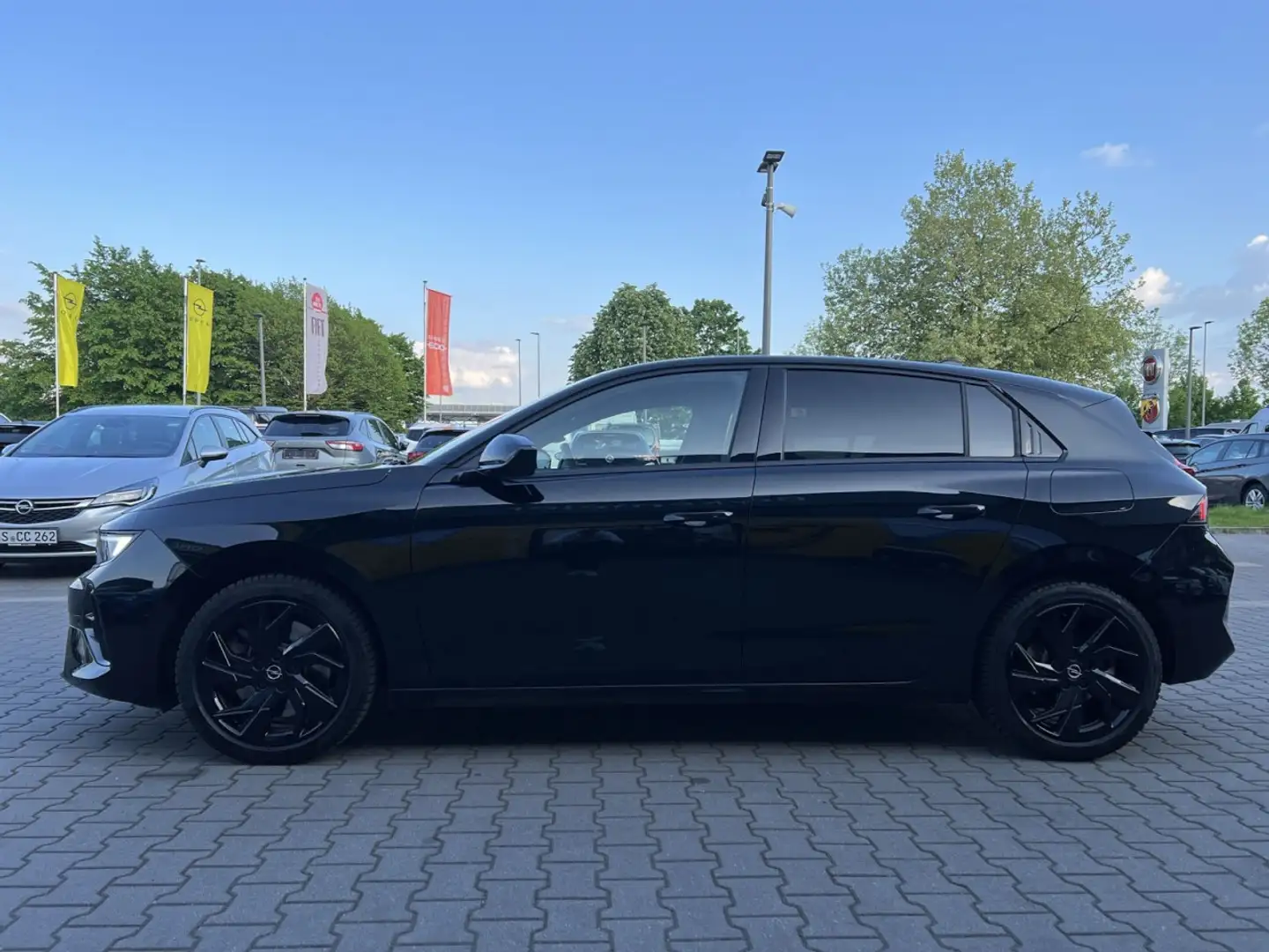 Opel Astra GS Line Plug-in-Hybrid Negro - 2