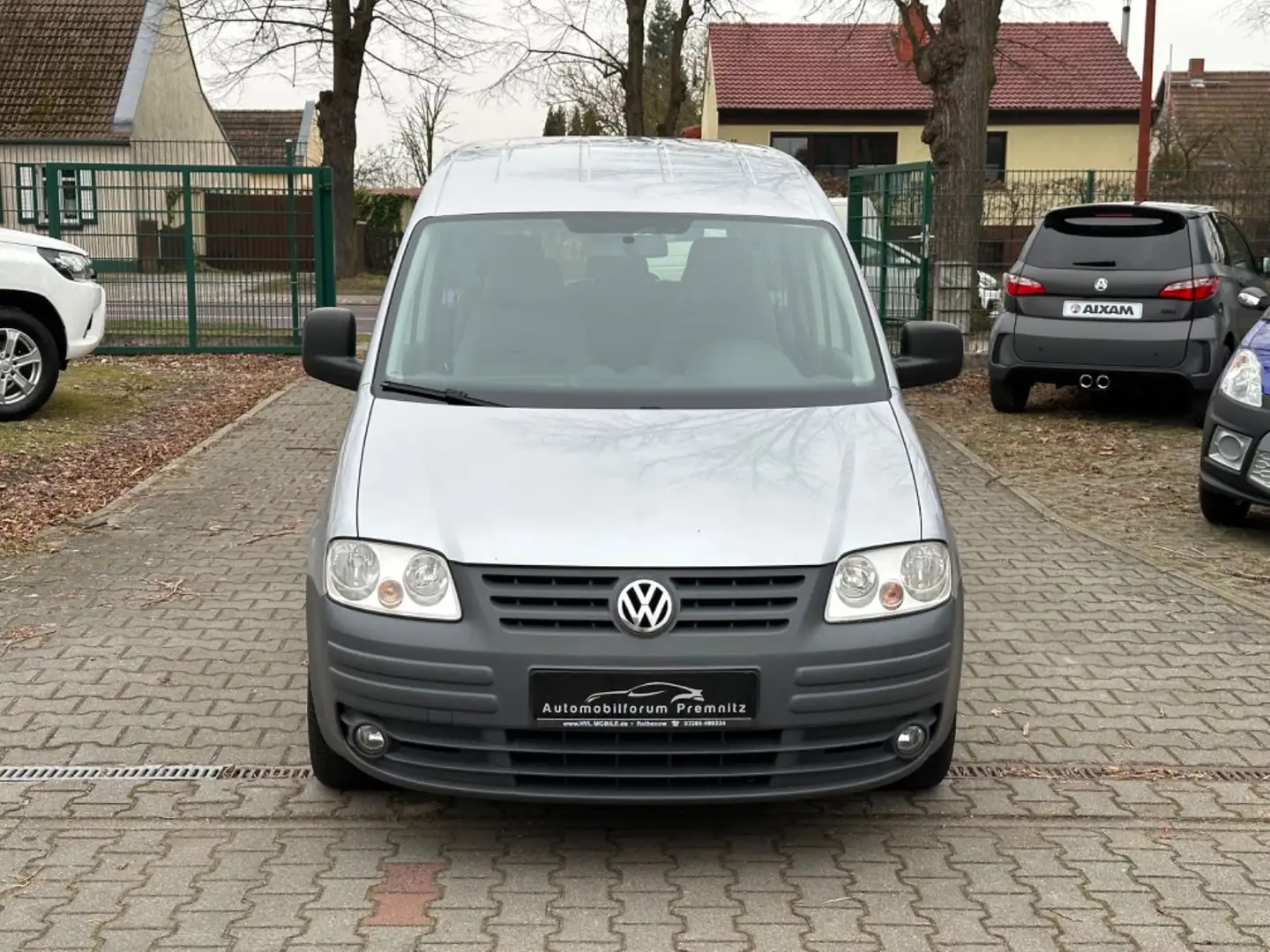 Volkswagen Caddy Life EcoFuel Klima Erdgas (CNG) Srebrny - 2