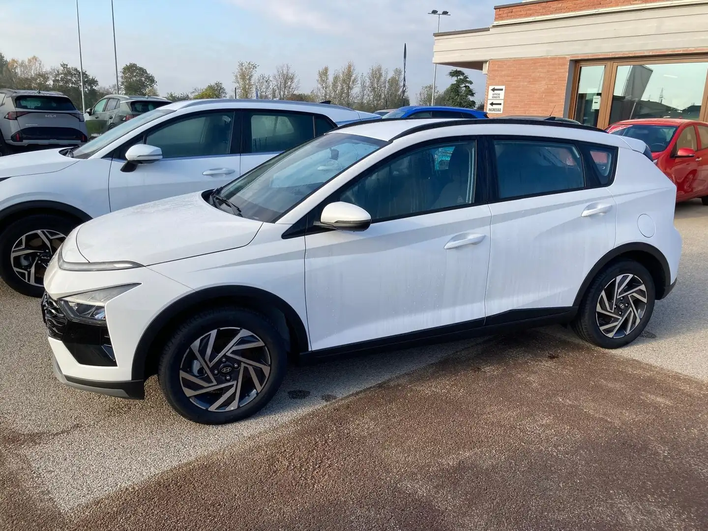 Hyundai BAYON Bayon 2024 1.2 mpi Xline mt KM0 PROMO FINANZIARIO. Bianco - 2