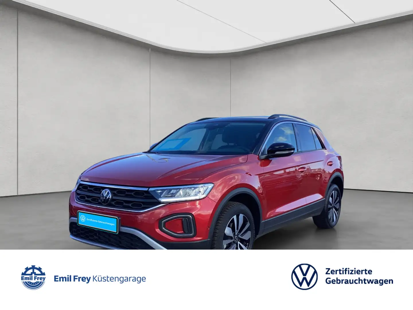 Volkswagen T-Roc Move 1.0 TSI LED NAVI RFK GJR Rood - 1