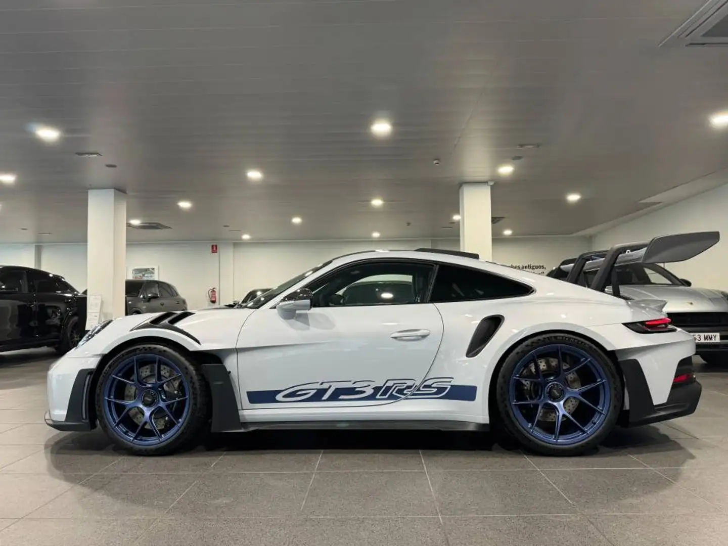 Porsche 992 GT3 RS Gris - 2