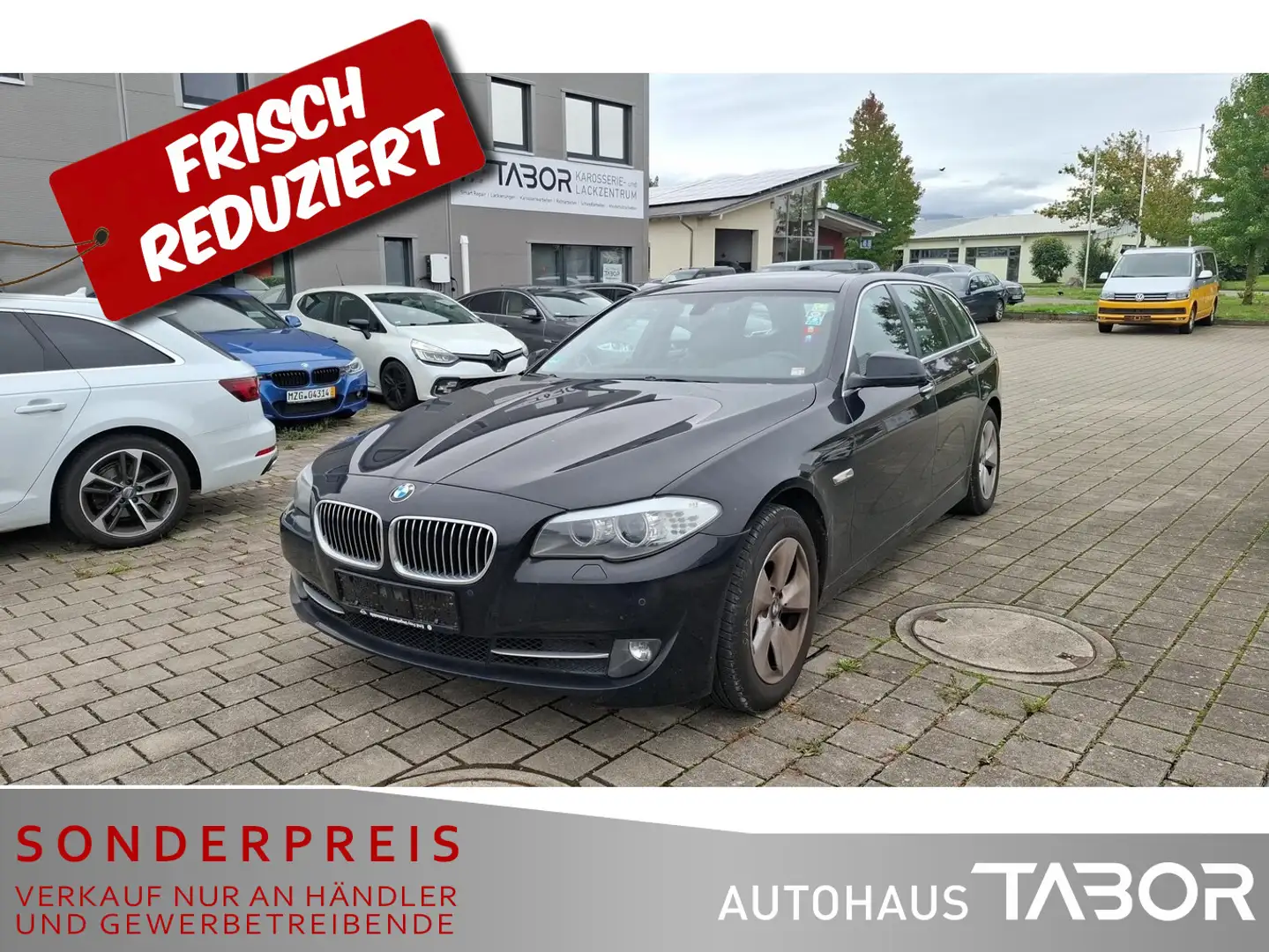BMW 520 520i Touring Steptr NavProf Leder Pano BiXe AHK Schwarz - 1