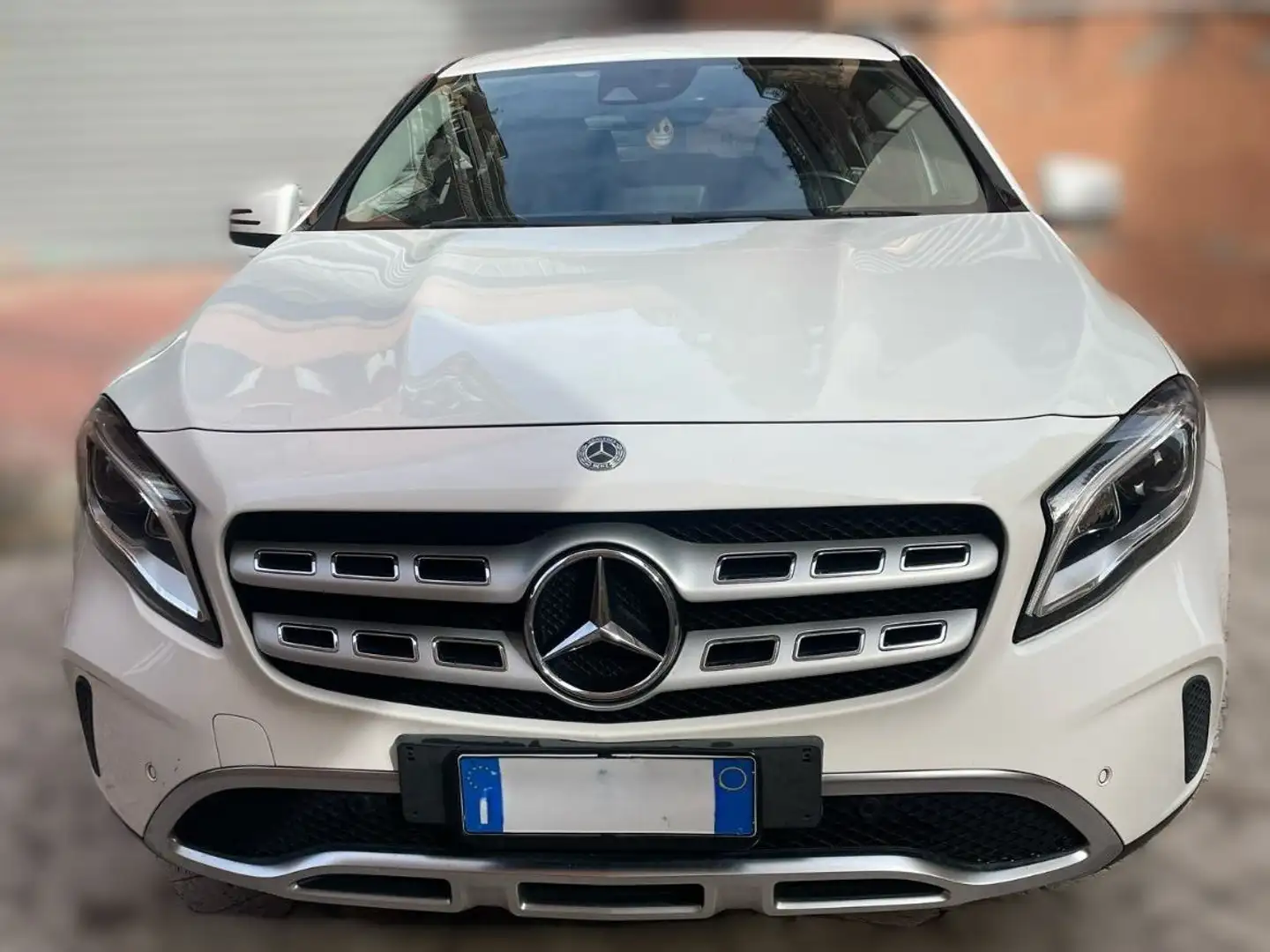 Mercedes-Benz GLA 200 GLA-X156 2017 d Sport auto Bianco - 1