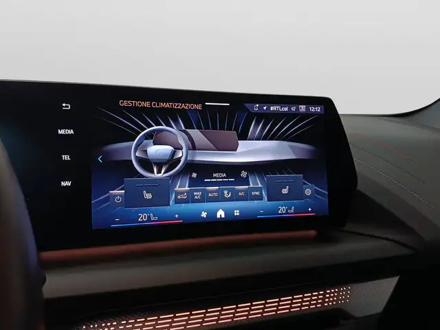 BMW 1 Series view 15