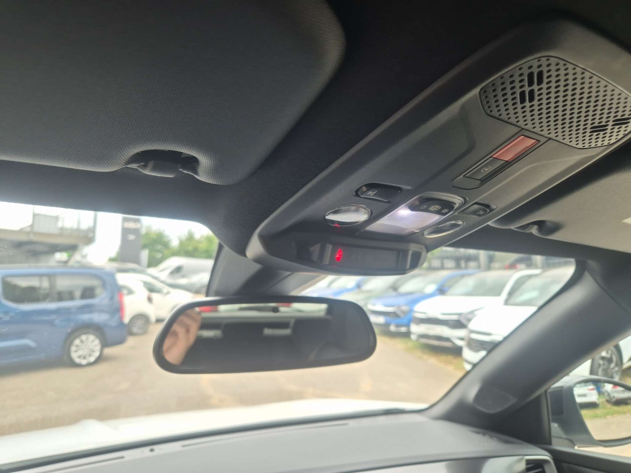 Opel Mokka E