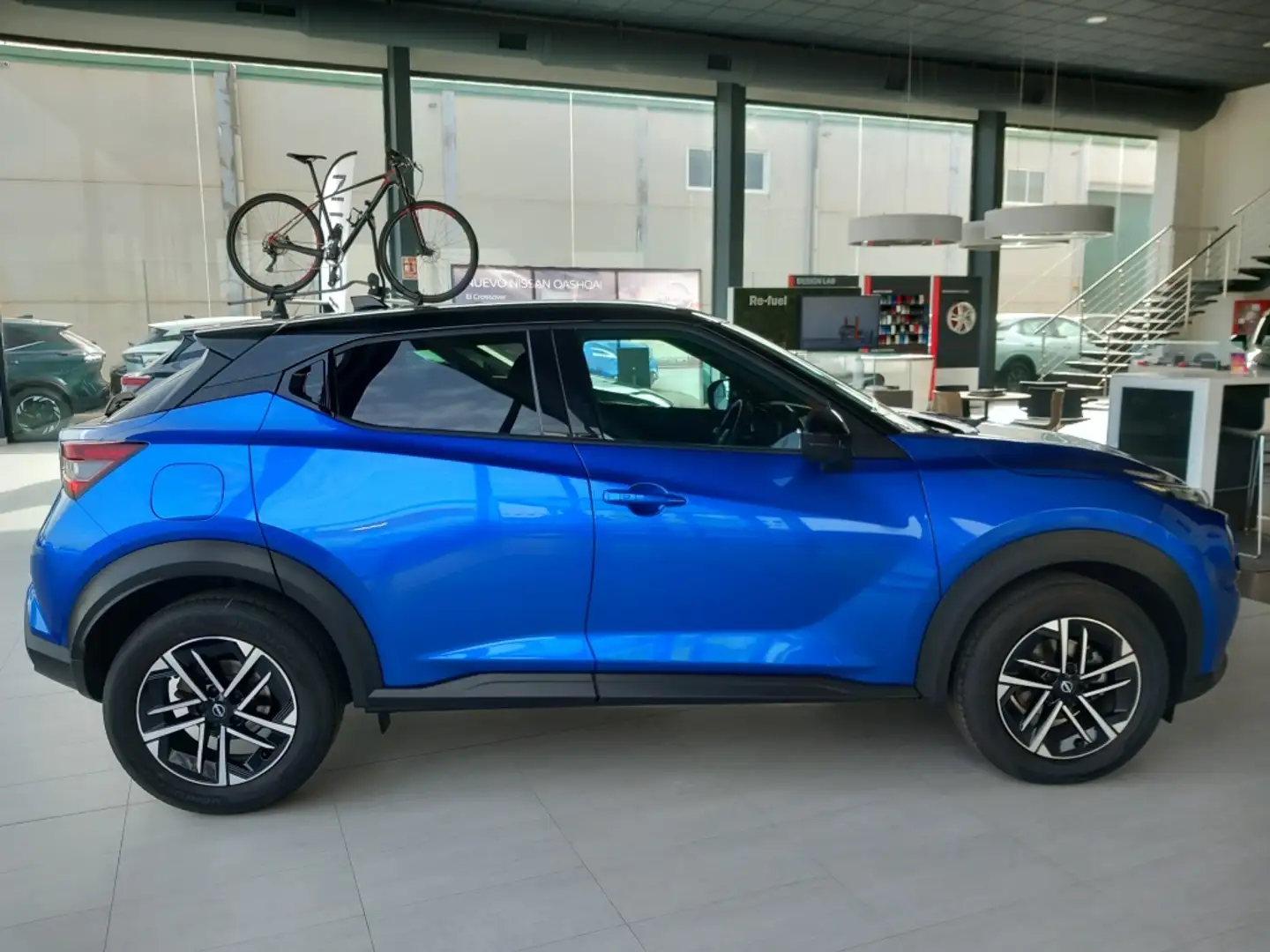 Nissan Juke 1.0 DIG-T N-Connecta 4x2 84kW Azul - 2