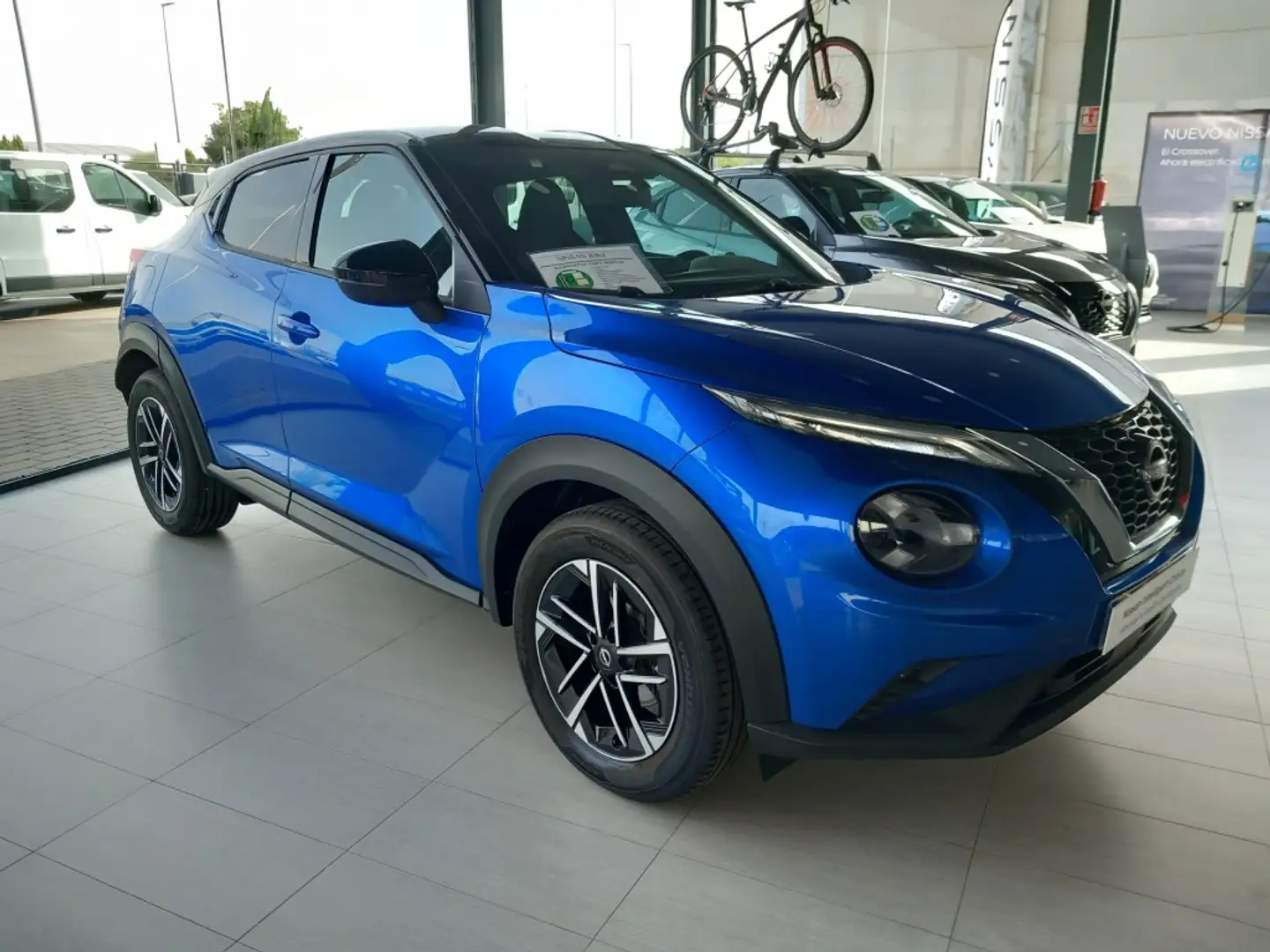 Nissan Juke 1.0 DIG-T N-Connecta 4x2 84kW Azul - 1