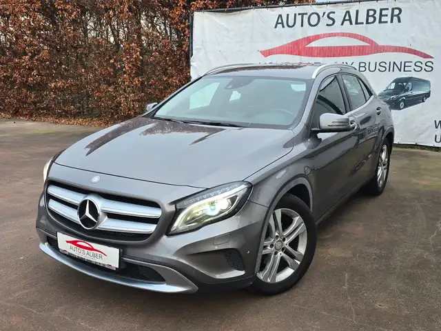 Mercedes-Benz GLA 200 GLA 200 (CDI) d 4Matic 7G-DCT
