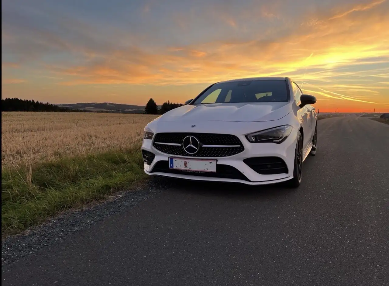Mercedes-Benz CLA 200