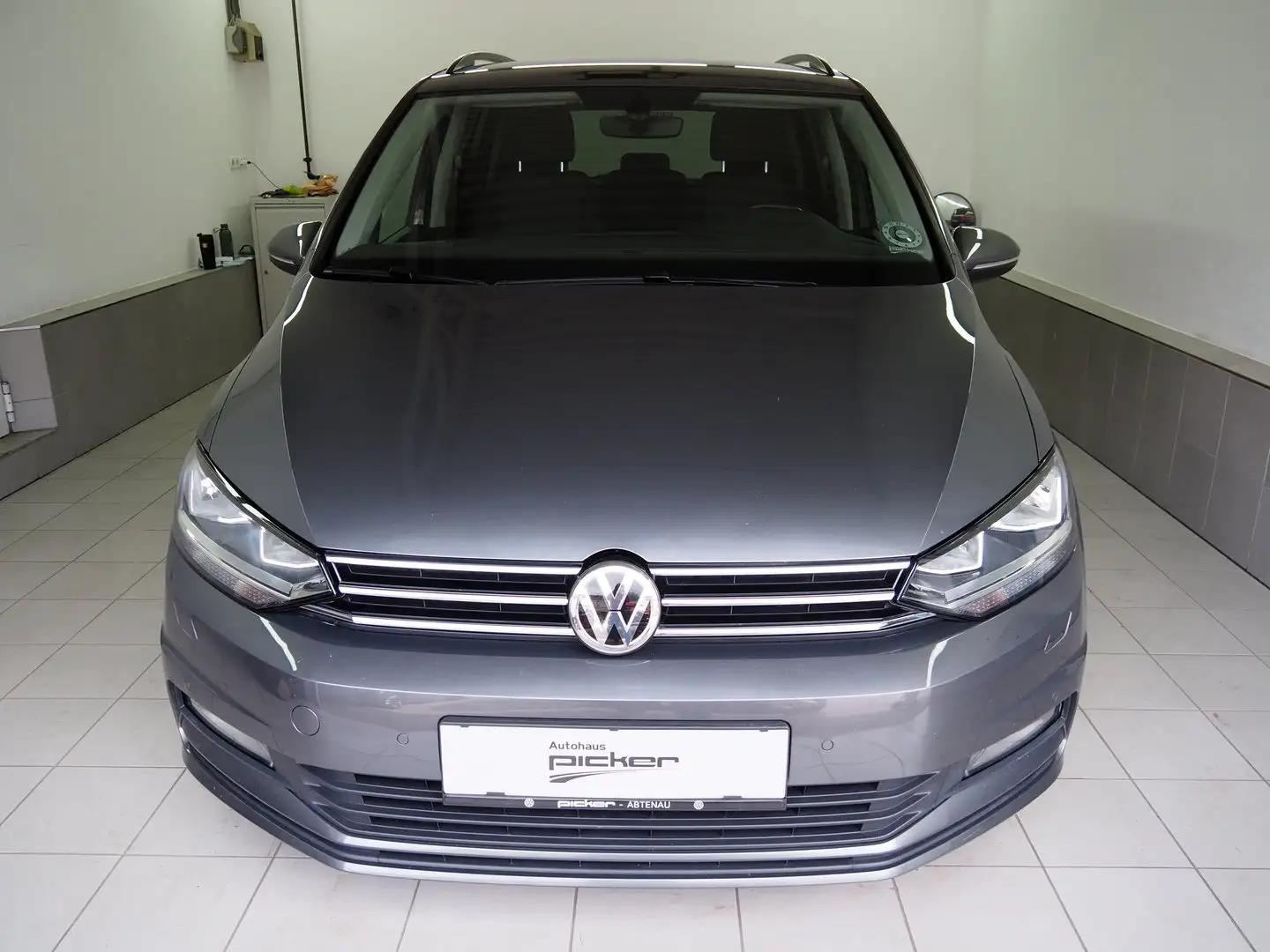 Volkswagen Touran Comfortline TDI SCR Grau - 2