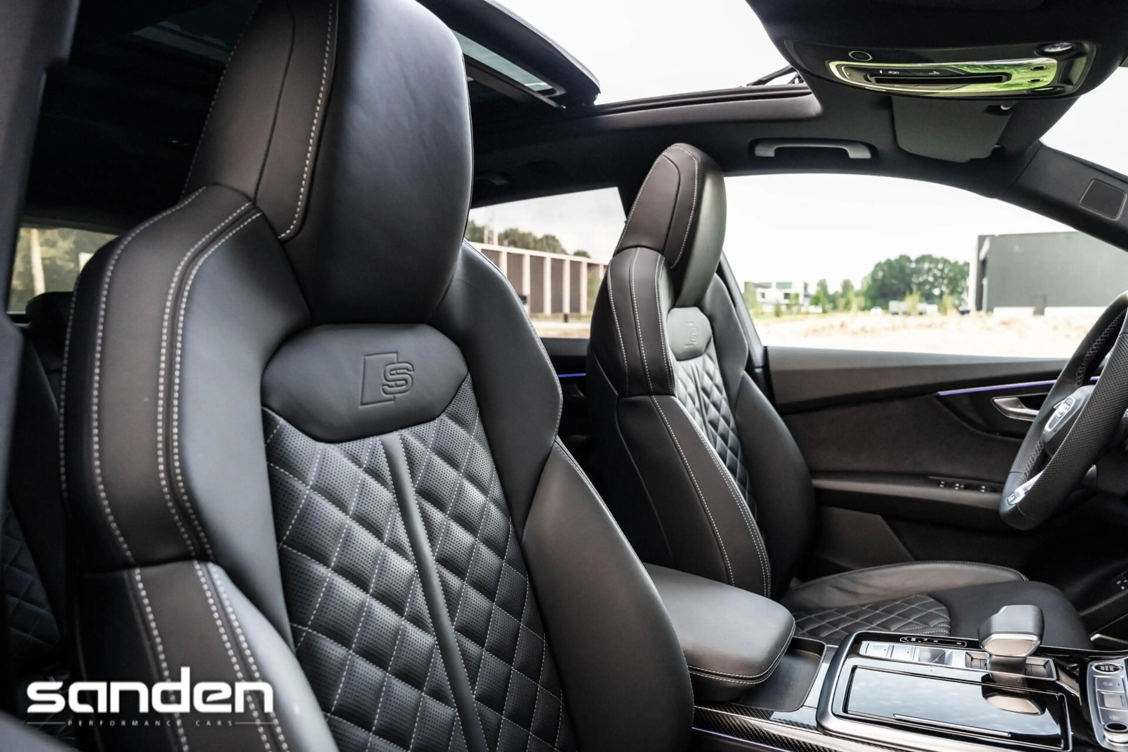 Audi Q8 60 TFSIe quattro Competition|VOL|B&O|Pano|23"|RSse — photo 36