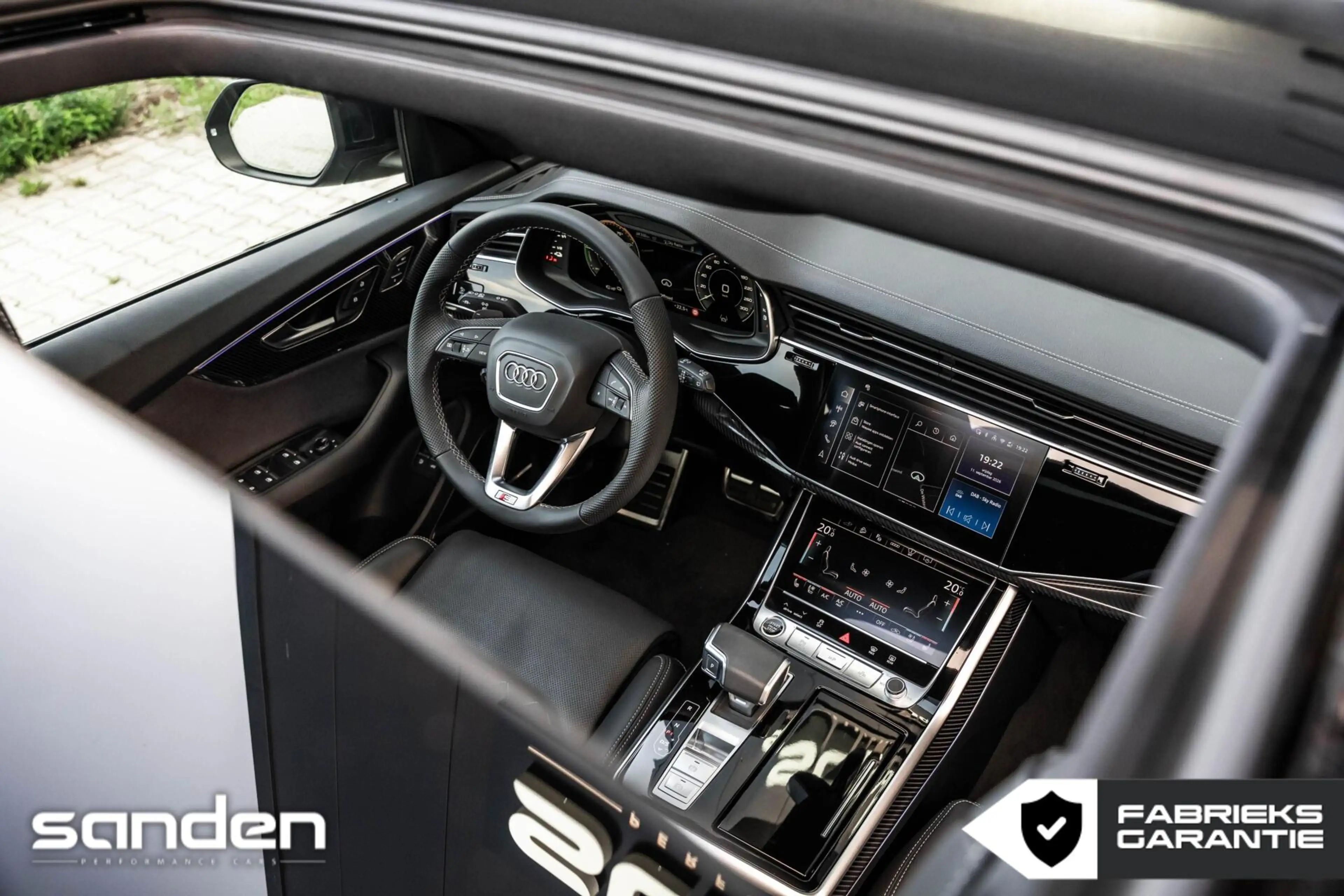 Audi Q8 60 TFSIe quattro Competition|VOL|B&O|Pano|23"|RSse — photo 7
