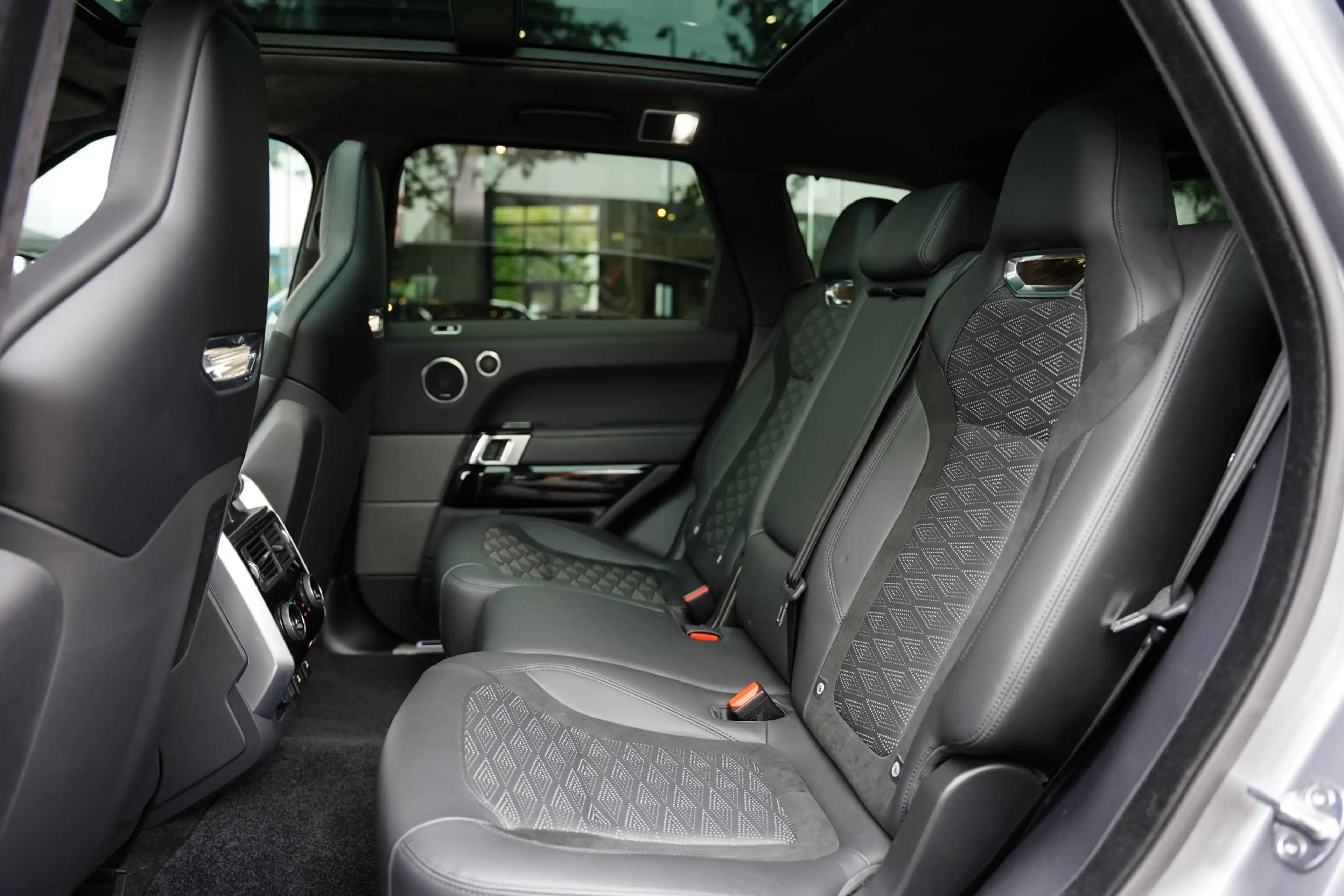 Land Rover Range Rover Sport 5.0 V8 SVR 68 D.Km — photo 7