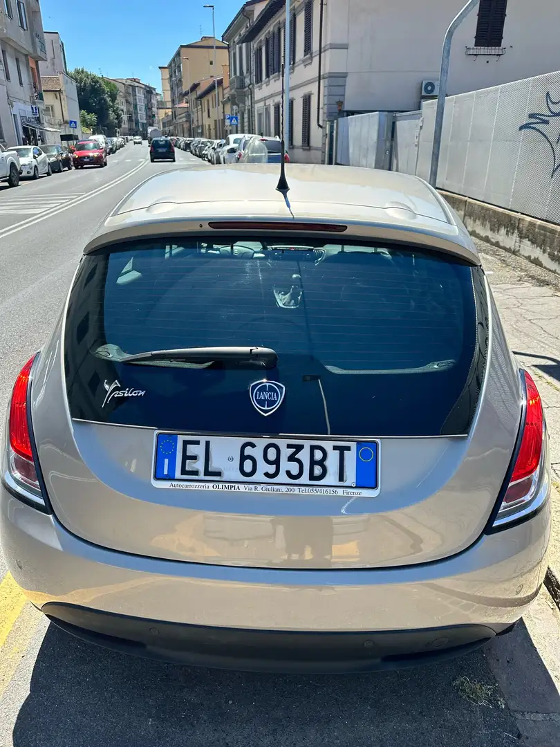 Lancia Ypsilon 0.9 t.air Platinum c/s.parc. s&s 85cv dfn - 2