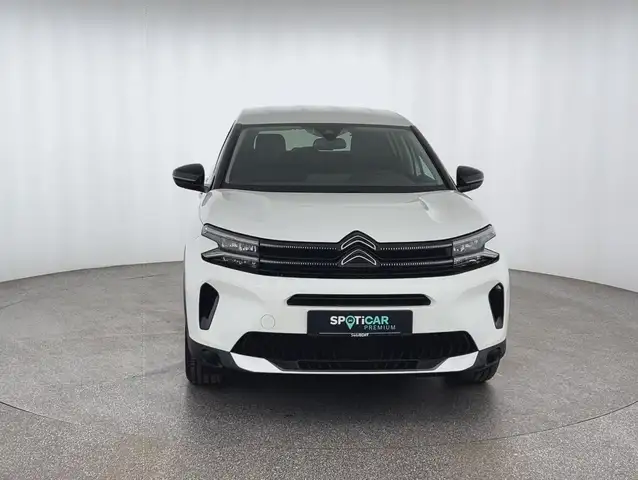 Citroen C5 Aircross view 2