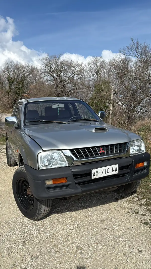 Mitsubishi L200 c.cab 2.5 tdi GL 4wd - 2