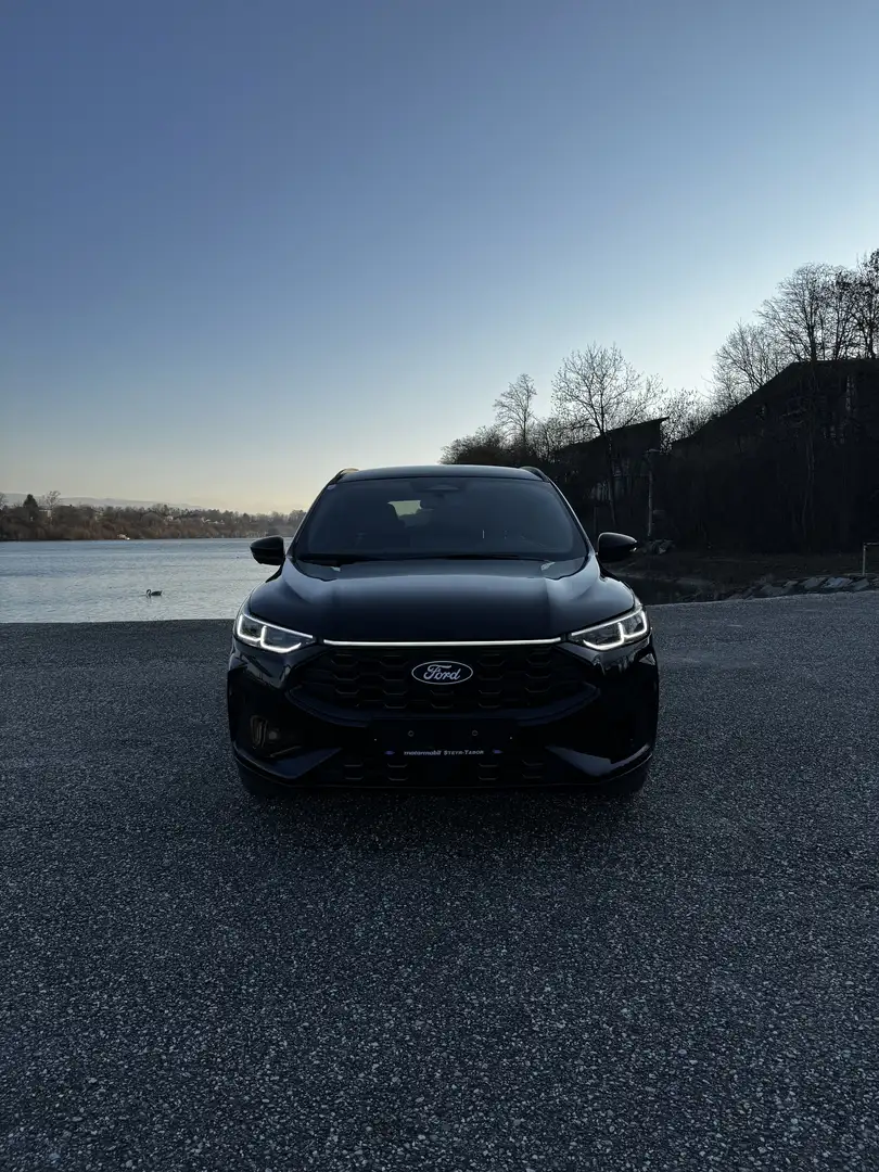 Ford Kuga 2,5l Duratec FHEV Black Package - 2