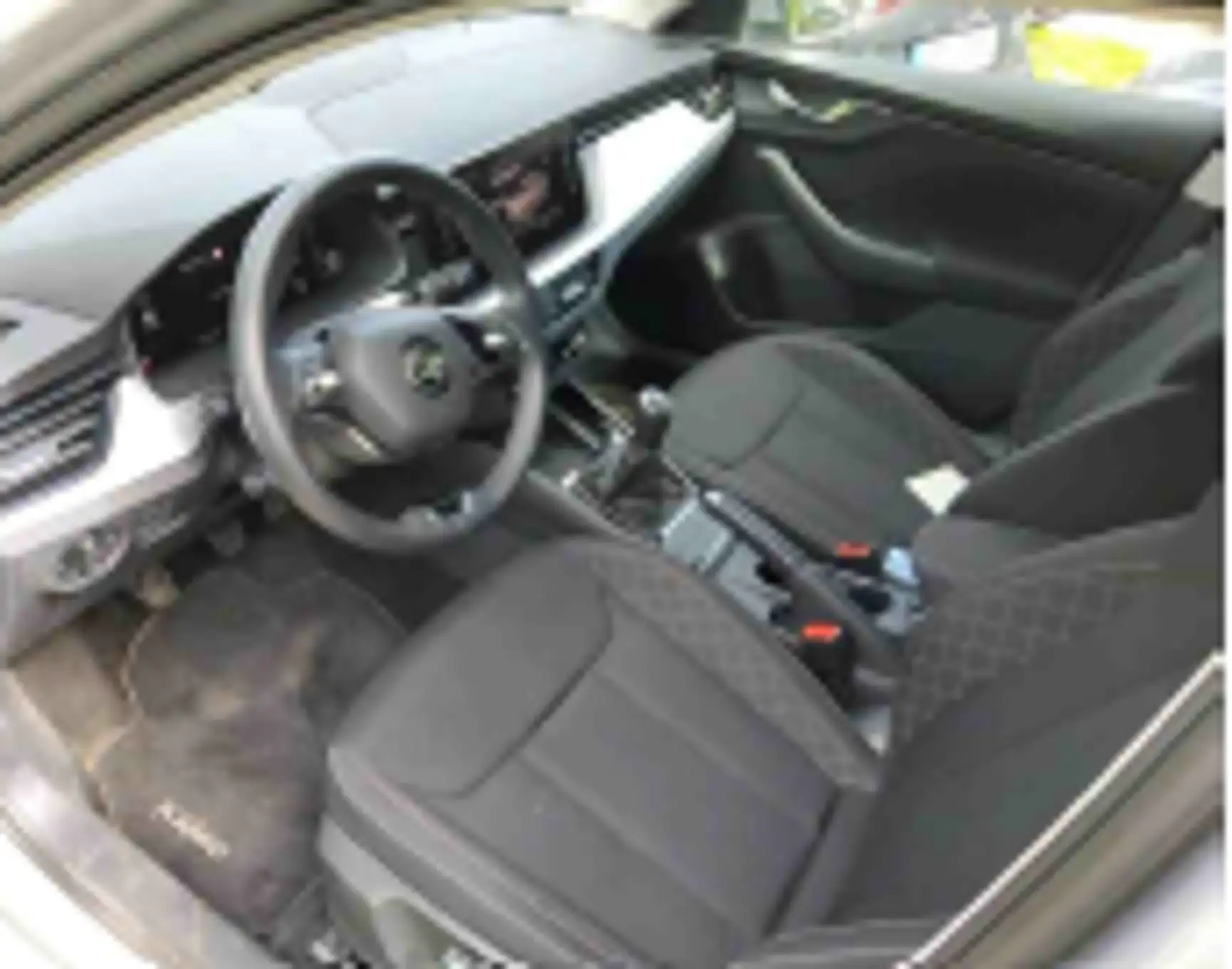 Skoda Kamiq Ambition 1,0l TSI * LED SHZ NAVI AHK * — photo 12