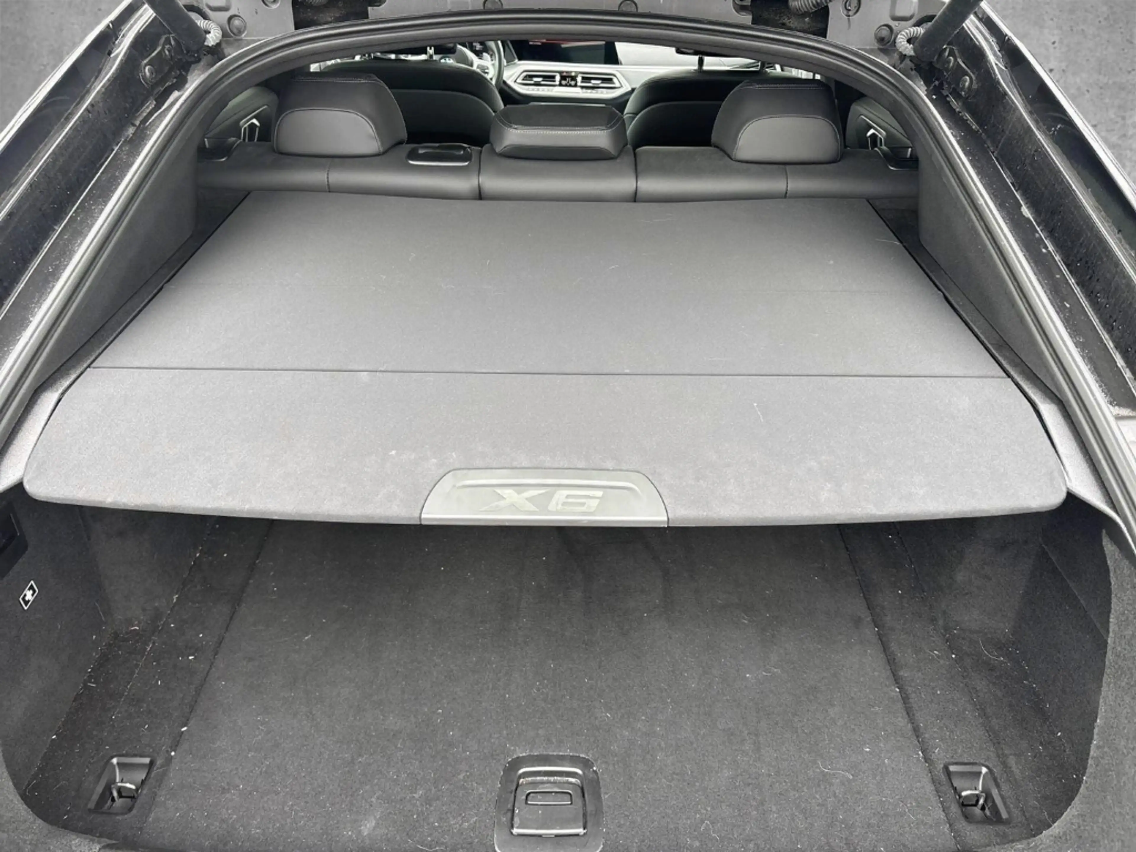 BMW X6 XDRIVE40D Sportpaket AD El. Panodach Panorama Navi — photo 14