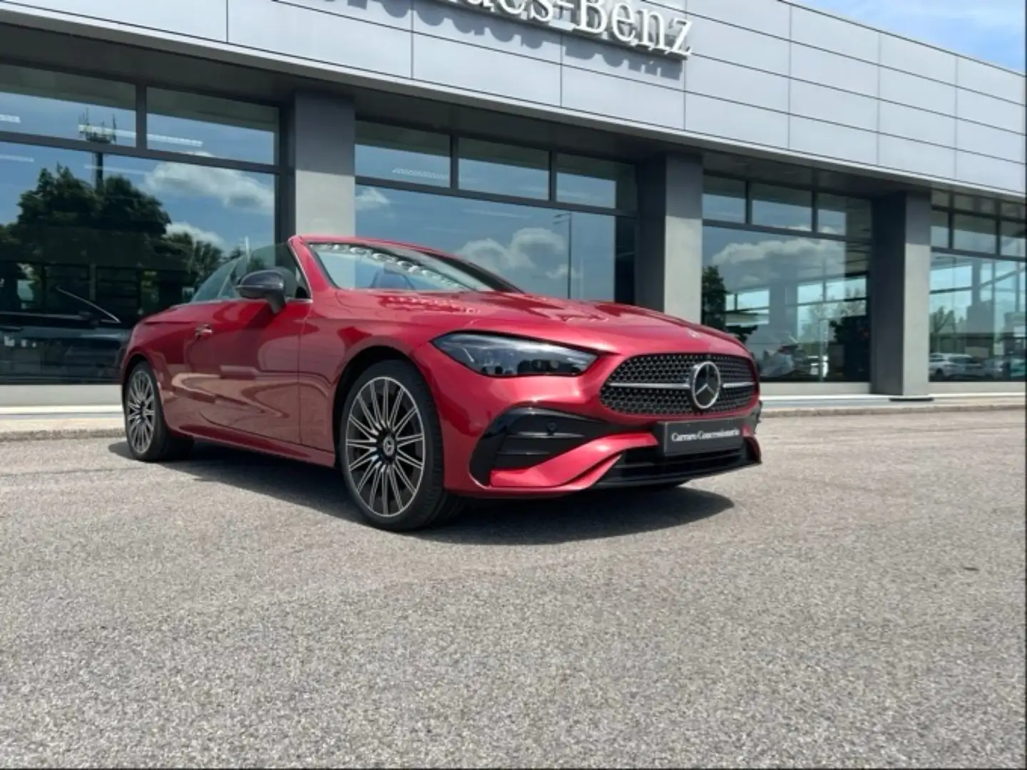 Mercedes-Benz CLE 300 4MATIC Cabrio Rosso - 1