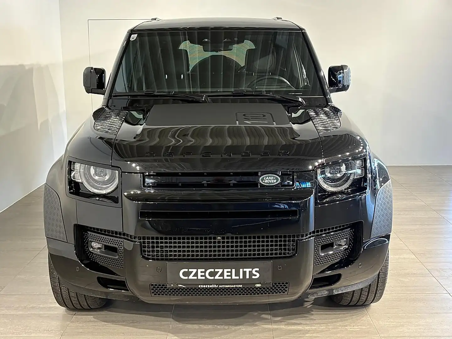 Land Rover Defender 110 P400 AWD X Aut. Schwarz - 2