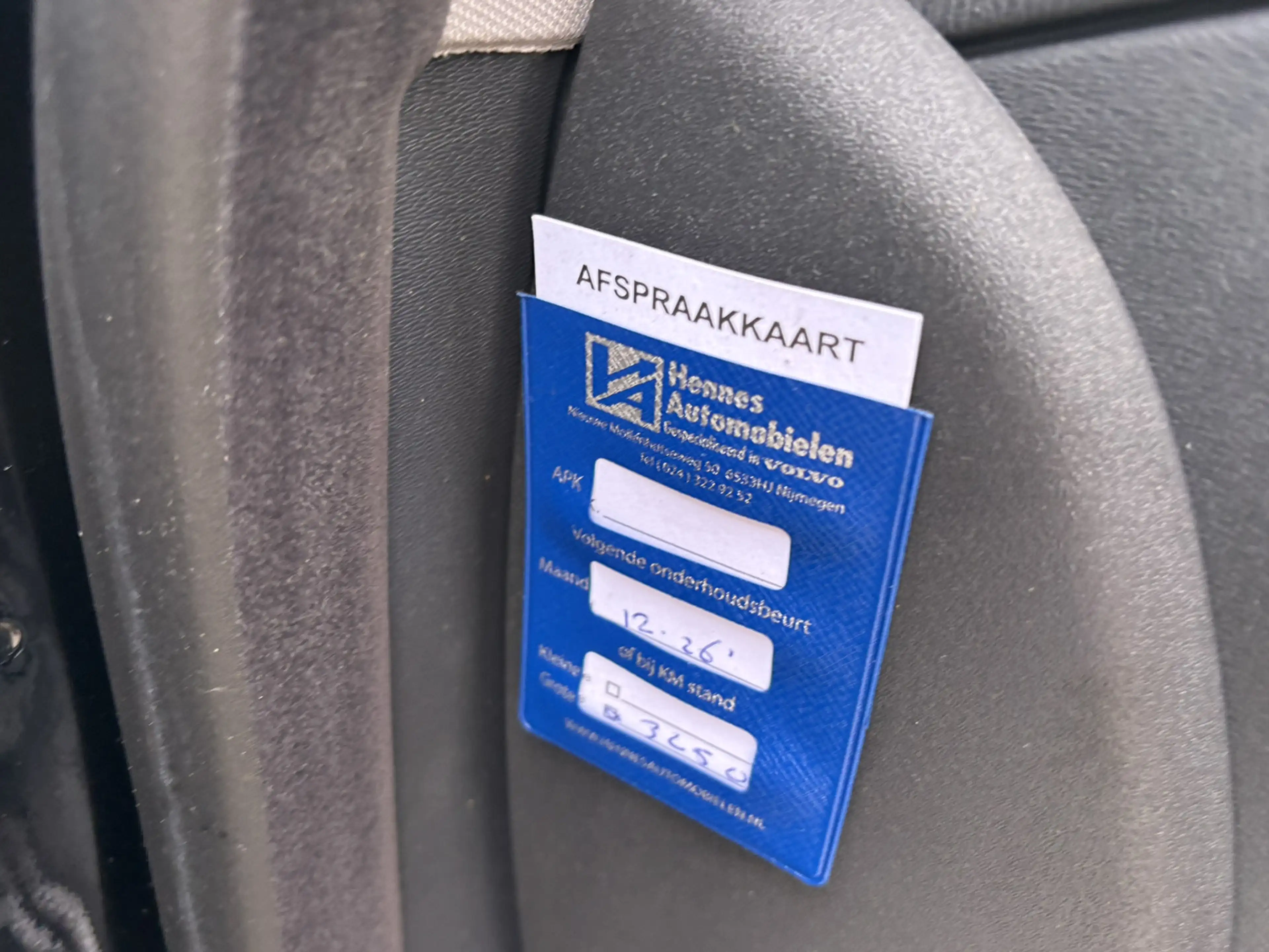 Volvo V70 2.5T 231pk Momentum Model 12 Xenon — photo 14