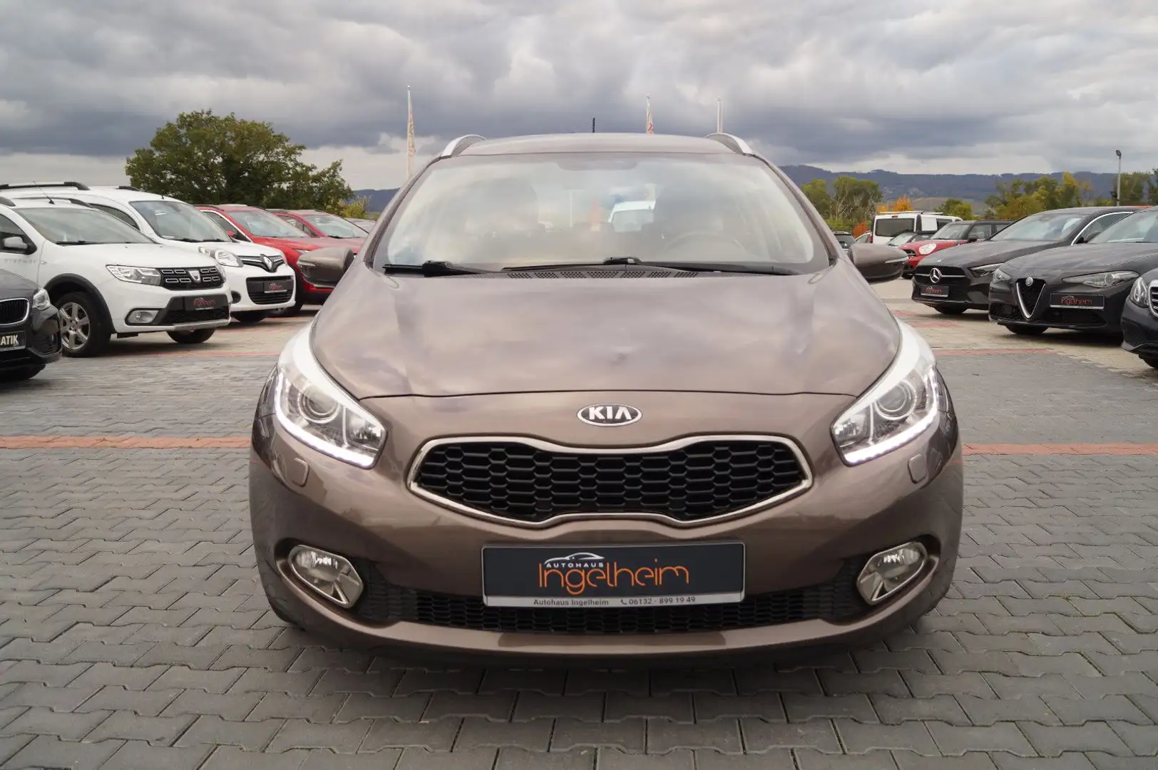 Kia Ceed SW / cee'd SW Ceed Sportswagon Spirit Klimaauto Kamera SHZ PDC Brun - 2