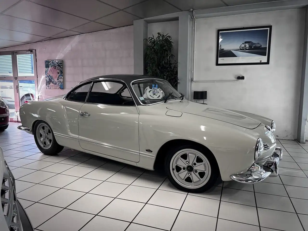 Volkswagen Karmann Ghia COUPE, foto 1