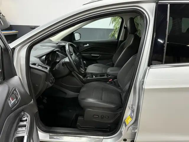 Ford Kuga view 8