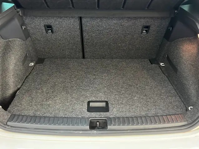 Seat Arona view 8