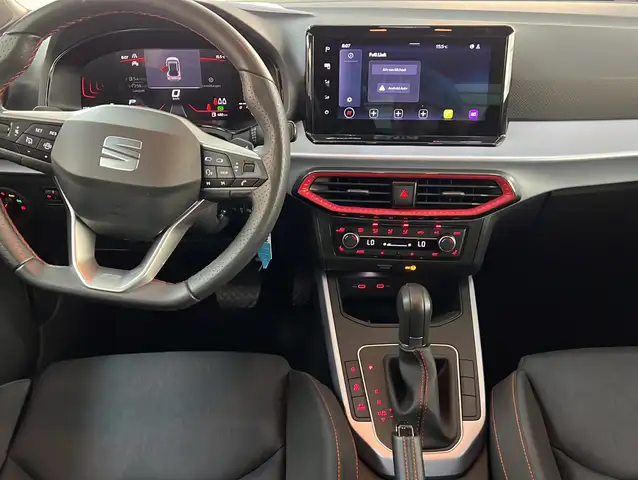 Seat Arona view 3