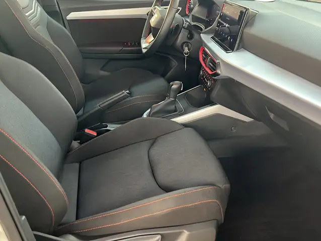 Seat Arona view 10