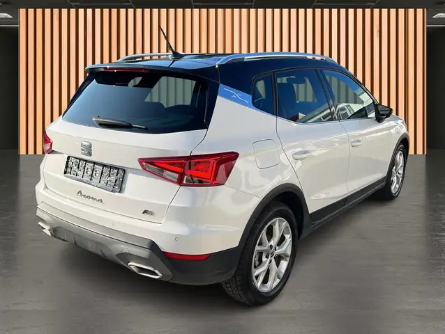 Seat Arona view 25