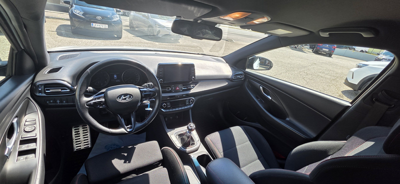 Hyundai i30 N-Line — photo 7