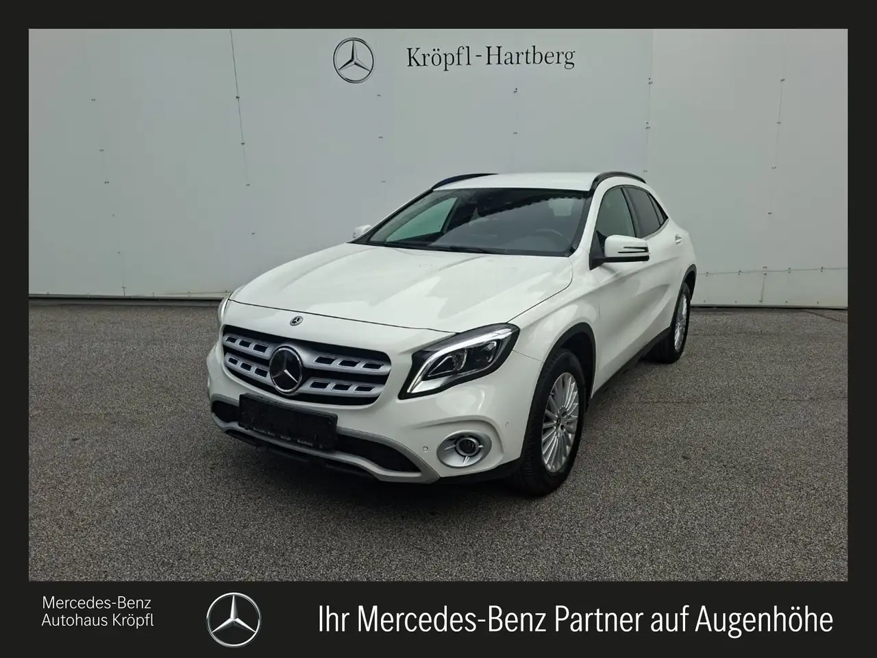 Mercedes-Benz GLA 220