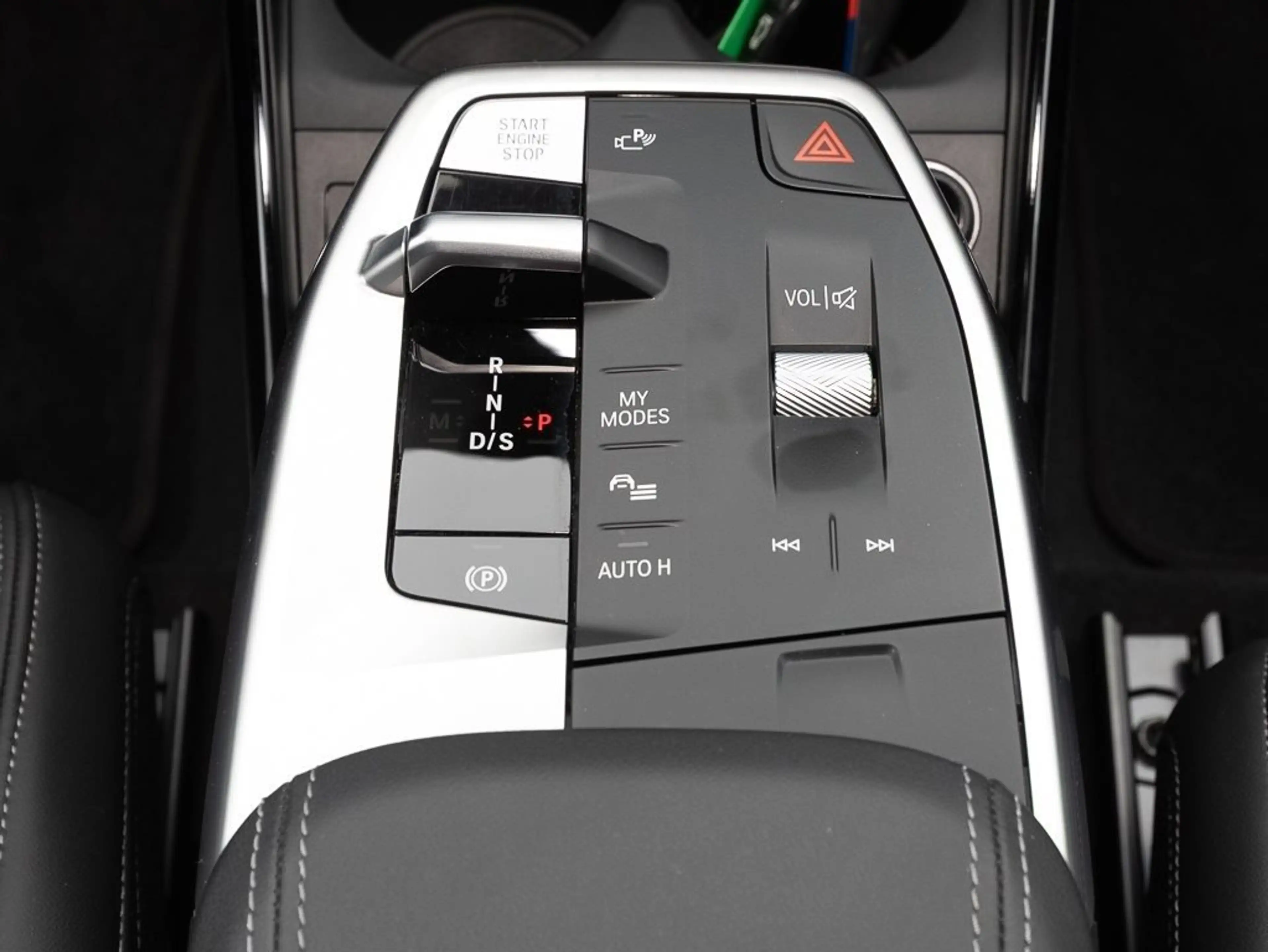 BMW 223 i xDrive Active Tourer M Sport HUD RFK NAVI — photo 10