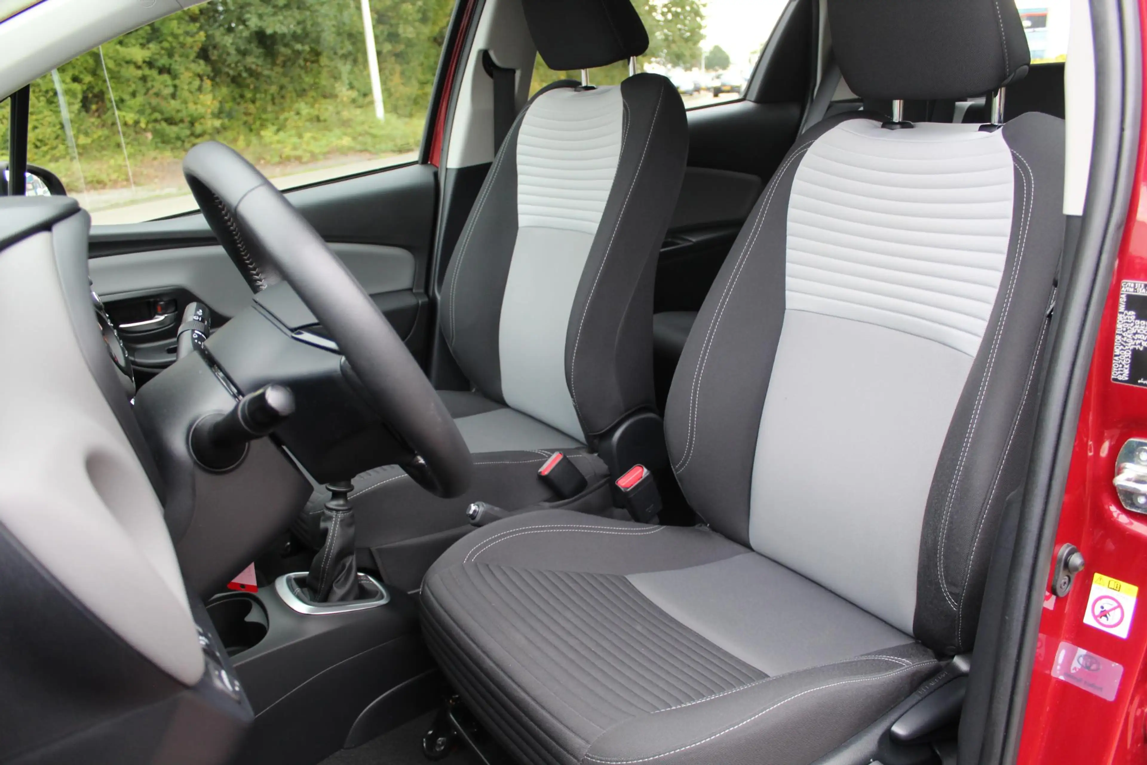 Toyota Yaris 1.5 VVT-i Aspiration | Trekhaak | Camera | Cruise — photo 10