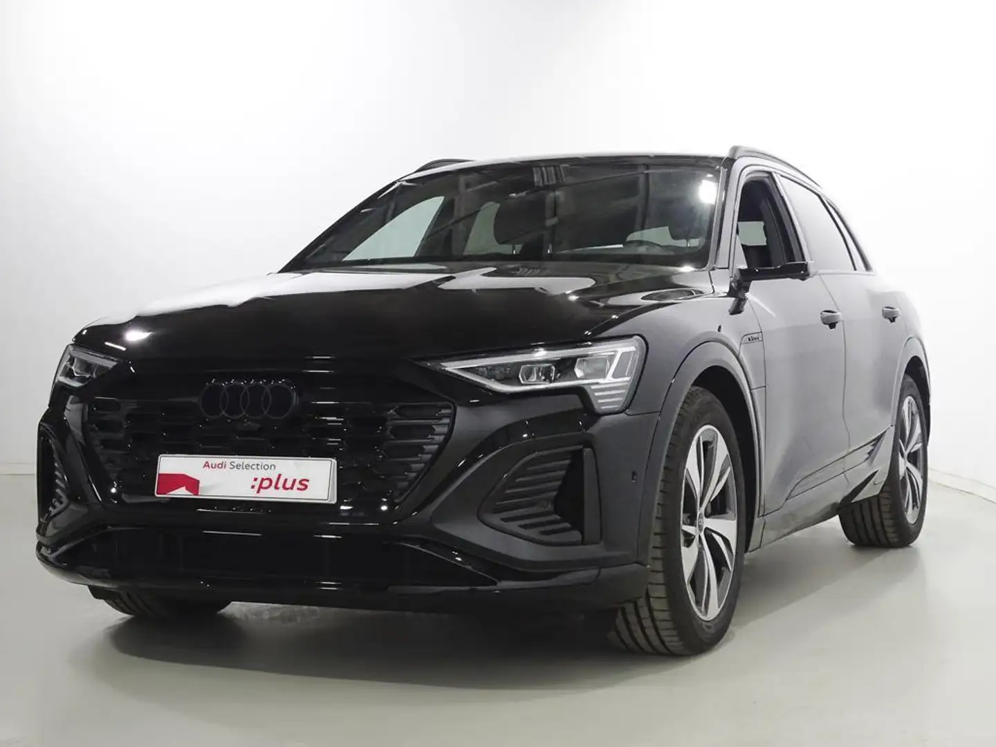 Audi Q8 e-tron 55 quattro S line Negro - 1