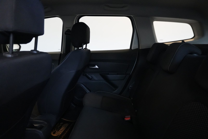 Dacia Duster II 1.6 SCe 115 LPG-Benzin Comf. Klimaaut — photo 13