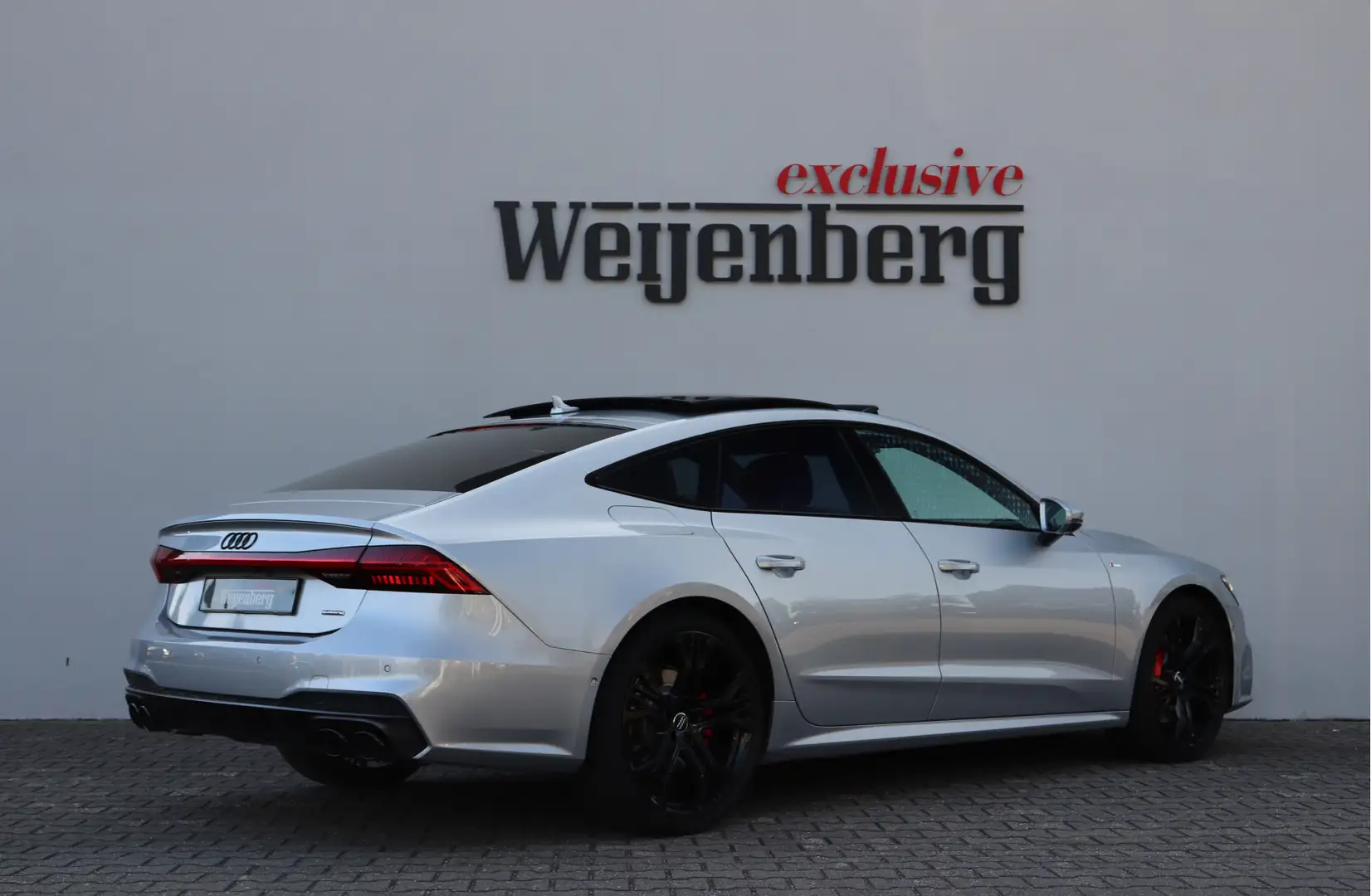 Audi A7 Sportback 55 TFSI Quattro S-line Pano Luchtv. Matr Grijs - 2