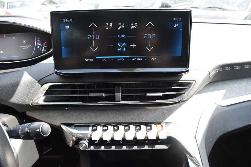 Peugeot 5008 1.2 PureTech GT-Line , Led ,Pano dak, Lederen sp. — photo 33