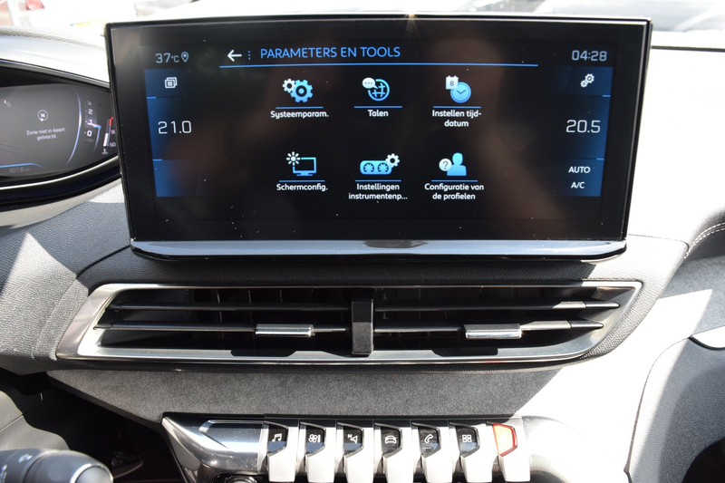 Peugeot 5008 1.2 PureTech GT-Line , Led ,Pano dak, Lederen sp. — photo 41