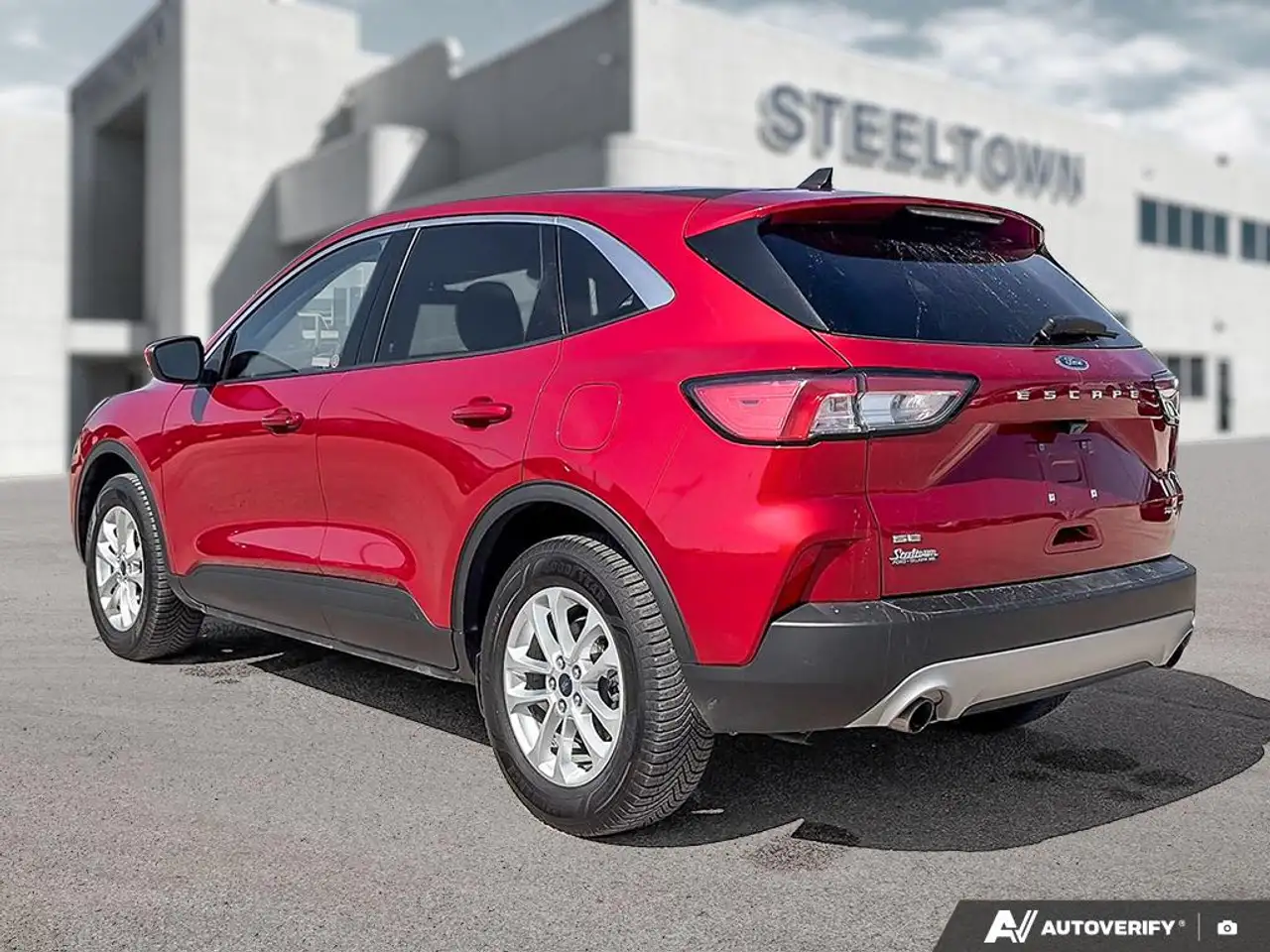 Ford Escape снимка Ford Escape