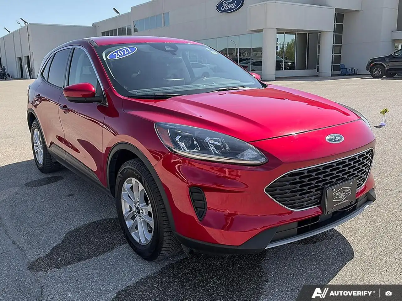 Ford Escape снимка Ford Escape