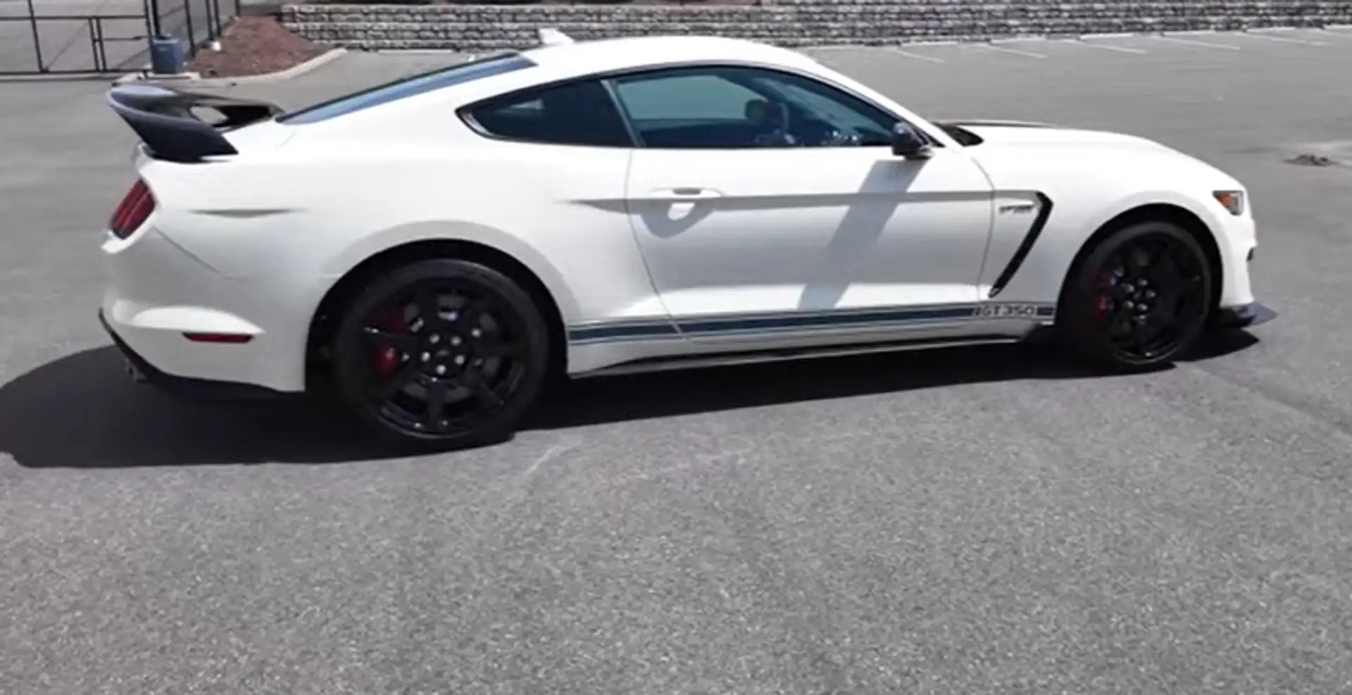Ford Mustang Shelby GT350R Heritage Edition Coupe Blanc - 1